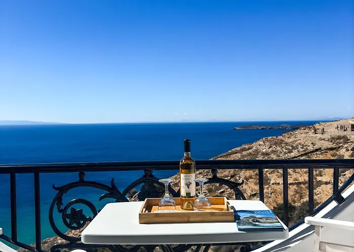 Ξενοδοχείο Andros Seaview Μπατσί