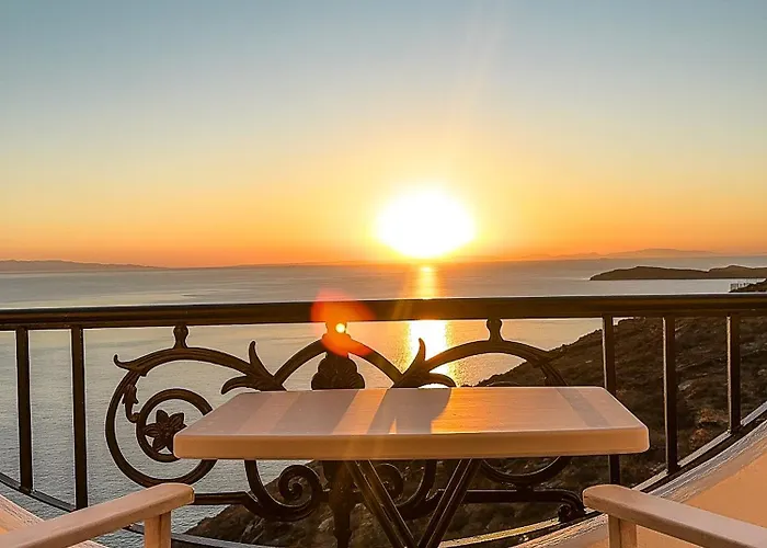 Ξενοδοχείο Andros Seaview Μπατσί