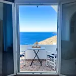 Andros Seaview ホテル *
