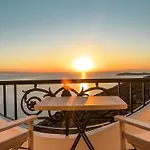 ホテル Andros Seaview バトシ