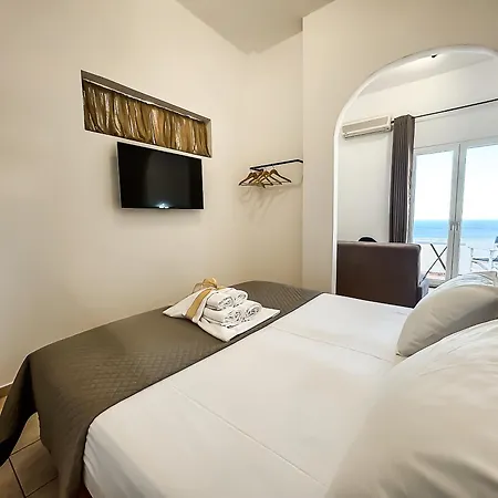 Andros Seaview Mpatsi