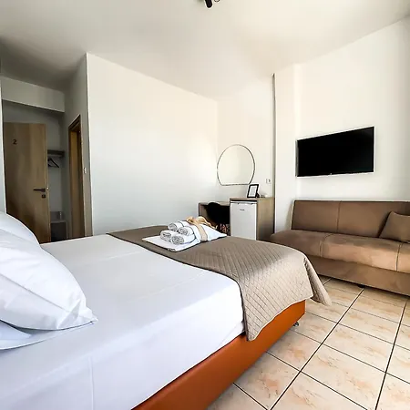 Andros Seaview Hotel Mpatsi