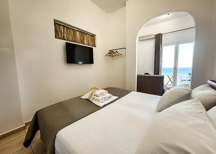 Andros Seaview Batsi