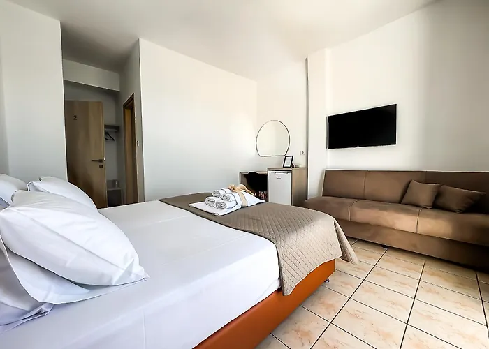 Andros Seaview Hotel Batsi